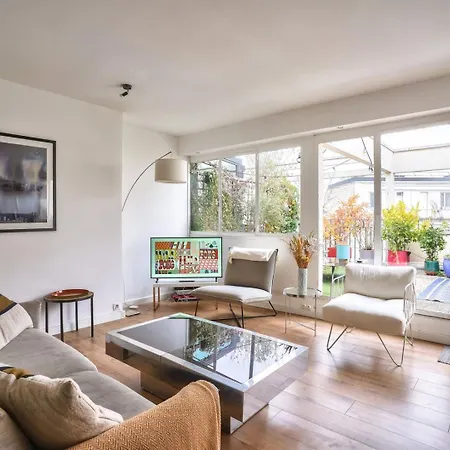 Guestready - Confortable Avec Terrasse Au 18e * Париж